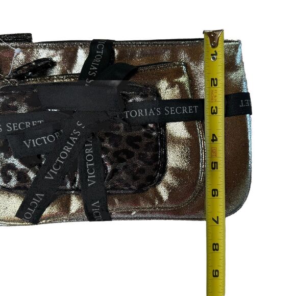 Victoria's Secret Travel Pouches with Zipper Makeup Toiletry Bag Set Of 3 NWT - Picture 6 of 10